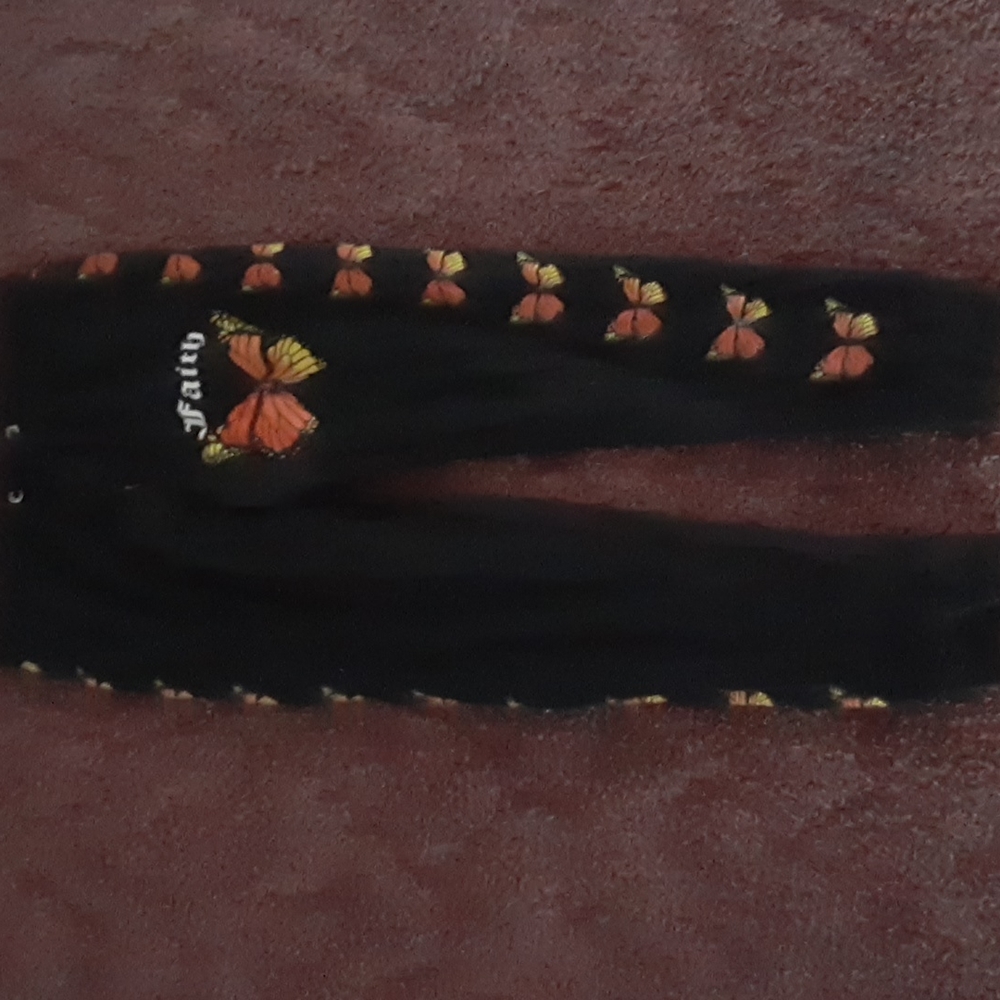 Brand: On Fire, Size:L, Colors:black, orange, yellow